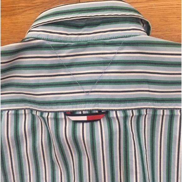 Tommy Hilfiger Youth boys size L short sleeve, button down striped shirt - Picture 3 of 11